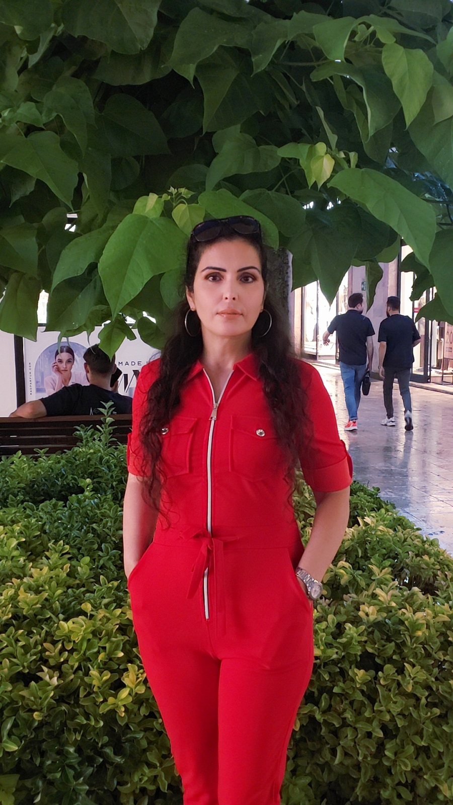 Yapay Zekânın Gölgesinde İnsanlık: Silikonun Köleleri mi, Efendileri mi Olacağız