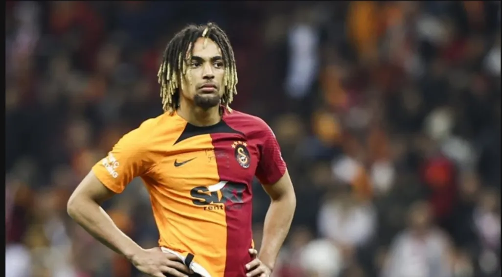 Galatasaray'da Sacha Boey heyecanı: Efsane sağ bek kaç numara giyecek?
