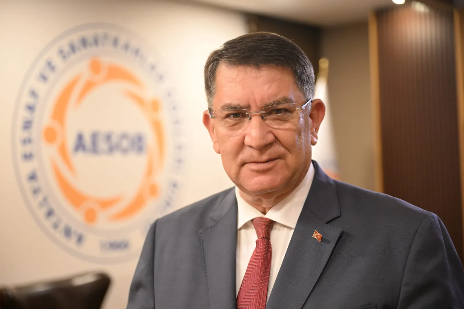 Bir usta, bin makineden değerlidir"