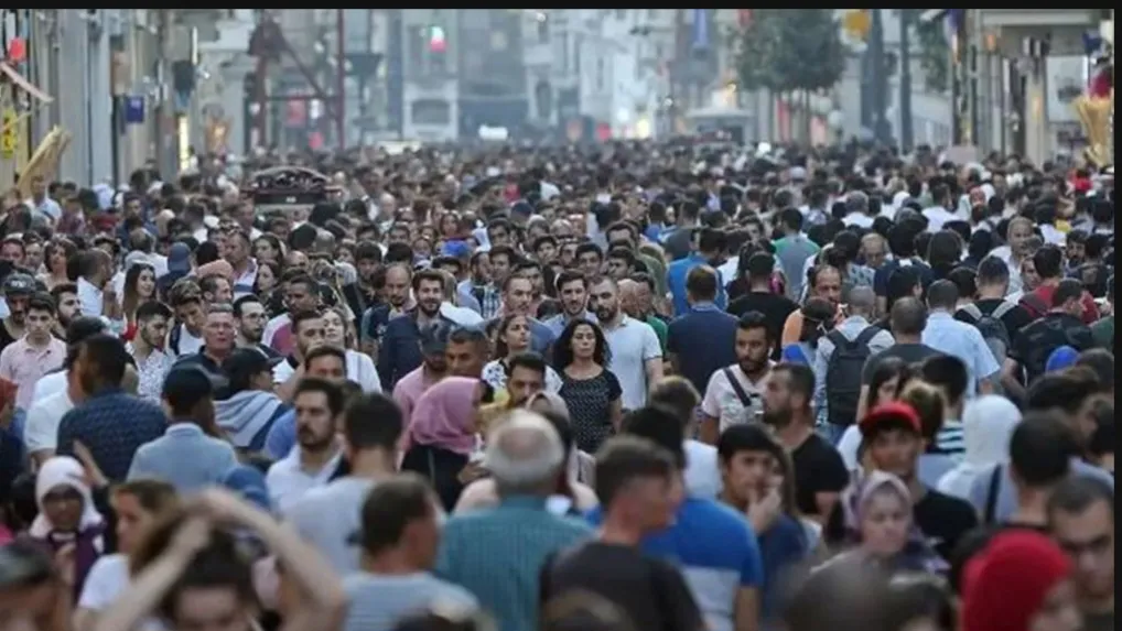 MetroPOLL anketi: Seçmenin yüzde 64’ü endişeli